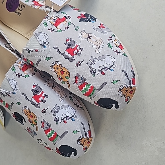 Tom's Christmas Holiday Cats - Picture 4 of 4